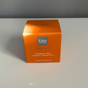 Kate Somerville- Exfolikate Glow